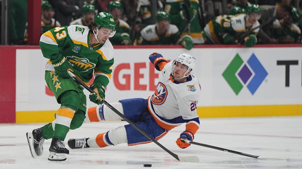 Schaefer scores his 2nd goal of the game in OT to lift Islanders past Wild, 4-3 — Minnetonka Sports news