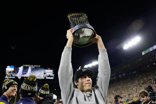Brewers fans to flood Milwaukee streets for a long-awaited World Series victory parade — Minnetonka Arts news